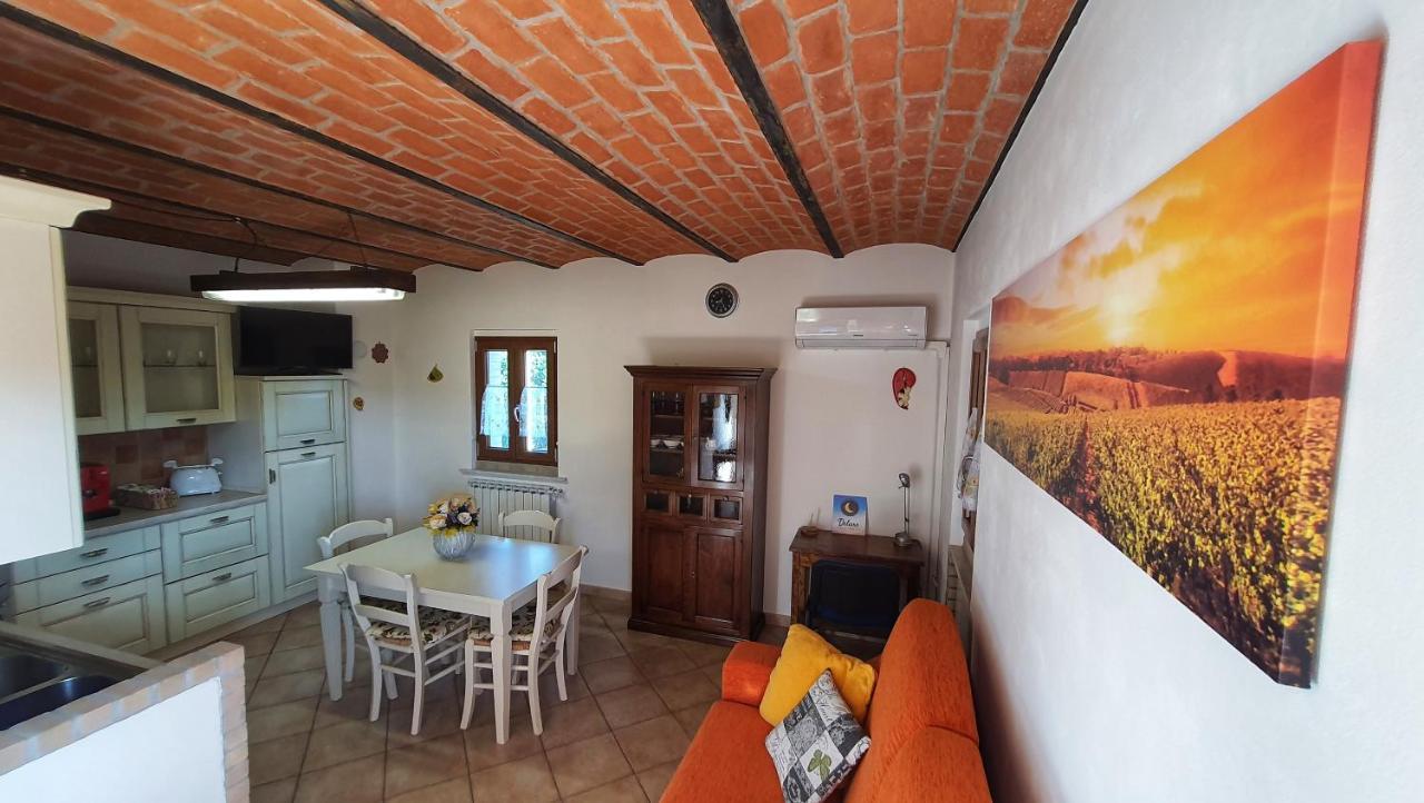 Spicchio Di Luna - Casa Vacanze Albiano Magra Luaran gambar